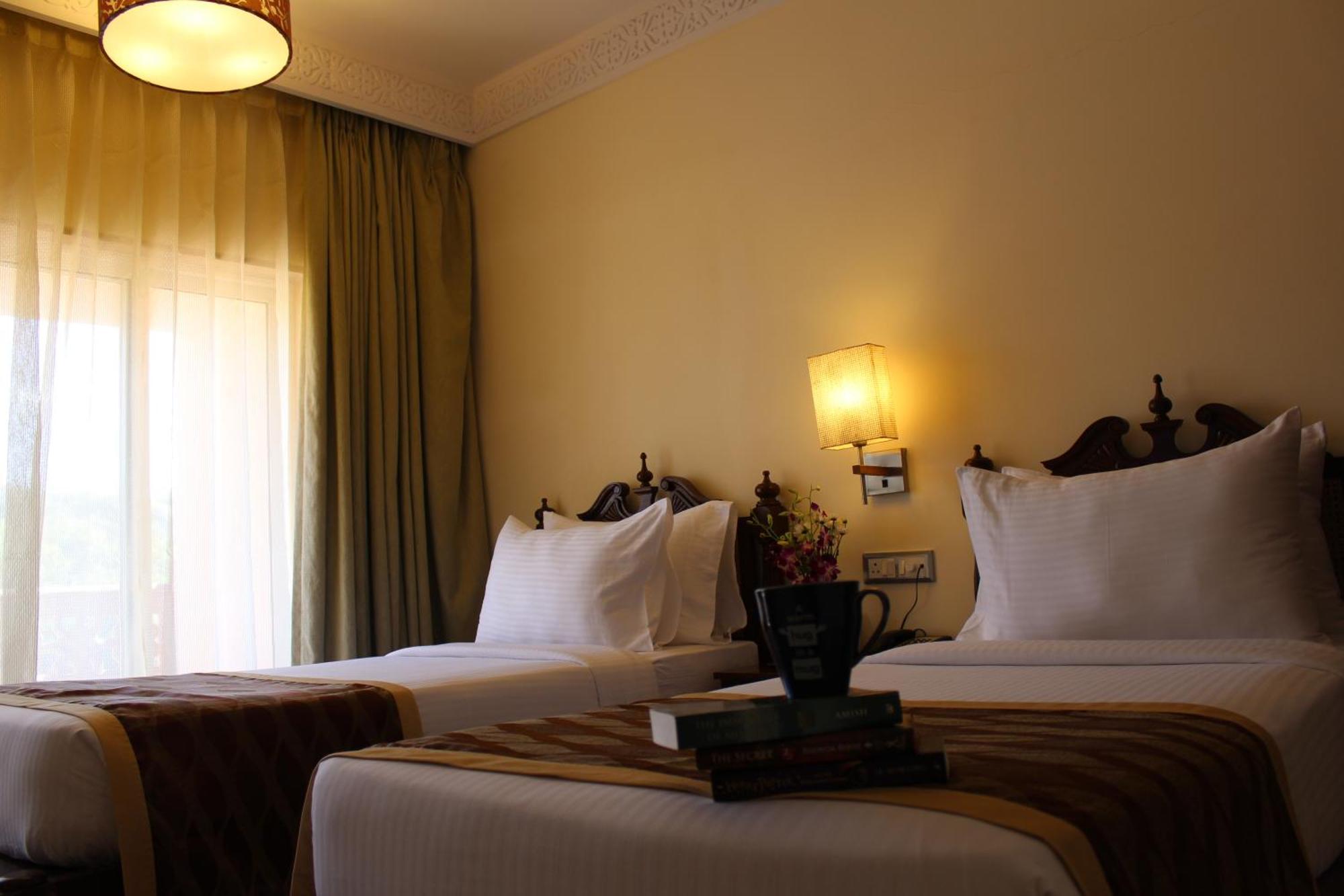 Evershine Resort & Spa Mahābaleshwar Zewnętrze zdjęcie
