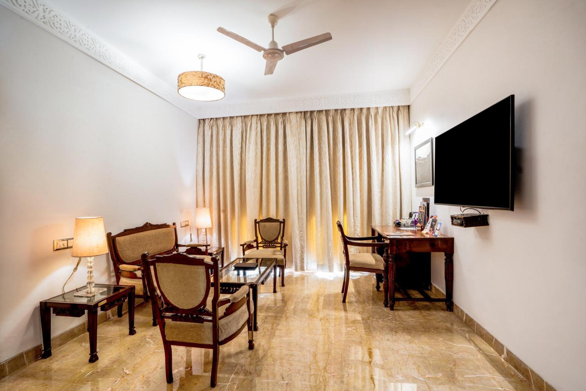 Evershine Resort & Spa Mahābaleshwar Zewnętrze zdjęcie