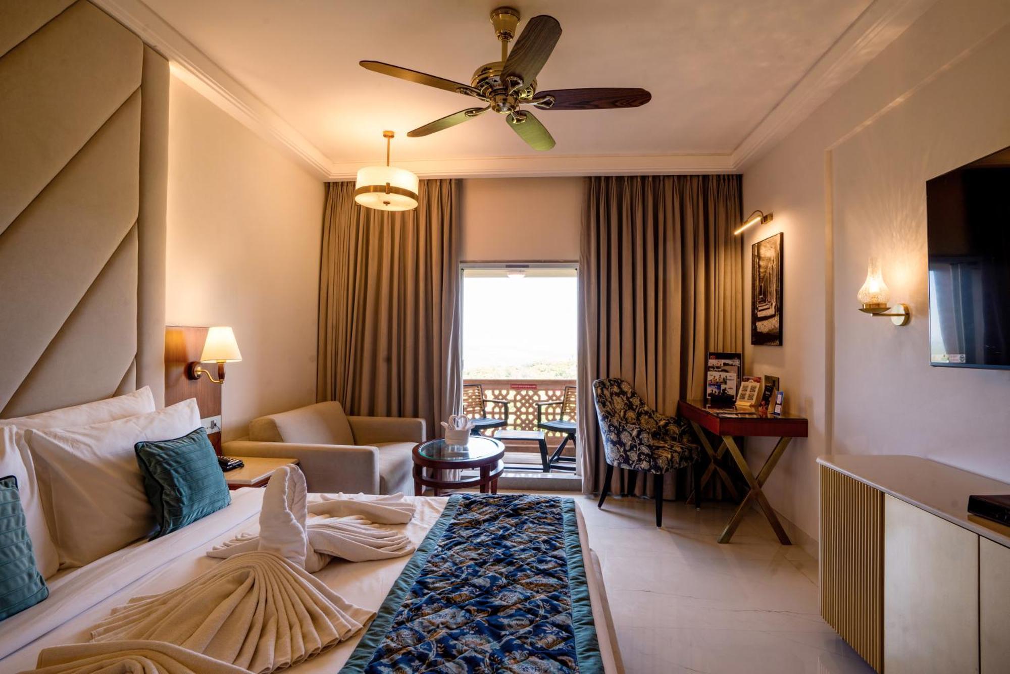 Evershine Resort & Spa Mahābaleshwar Zewnętrze zdjęcie