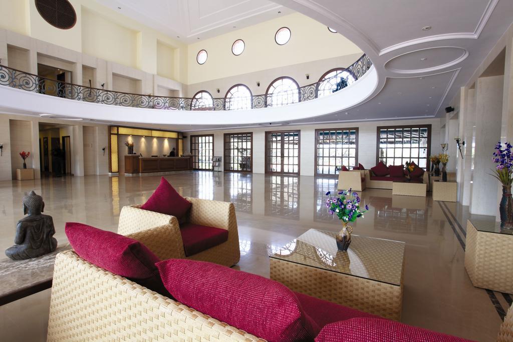 Evershine Resort & Spa Mahābaleshwar Zewnętrze zdjęcie