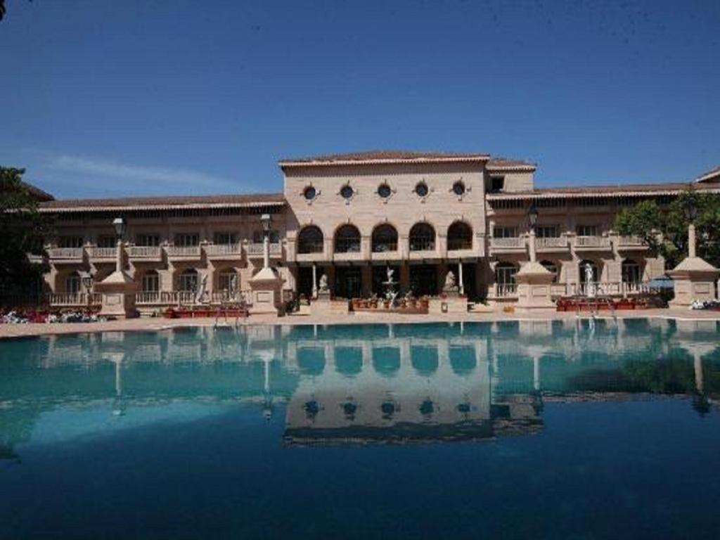 Evershine Resort & Spa Mahābaleshwar Zewnętrze zdjęcie